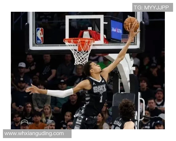 文班亚马场均20分10篮板3盖帽表现出色新秀奖争夺遥遥领先 文班亚马场均20分10篮板3盖帽表现出色新秀奖争夺遥遥领先